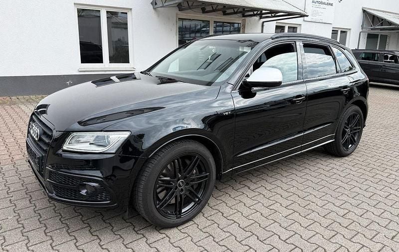 Second-hand Audi SQ5 Competition 326 CP (239 kW) 2017 Negru SUV