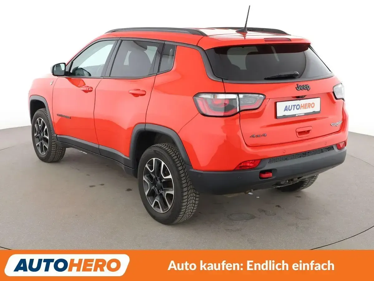 Gebraucht Jeep Compass Trailhawk 170 PS (125 kW) 2020 Orange SUV