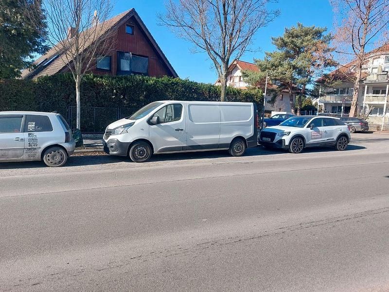 Gebraucht Renault Trafic 116 PS (85 kW) 2017 Weiß Van / Kleinbus