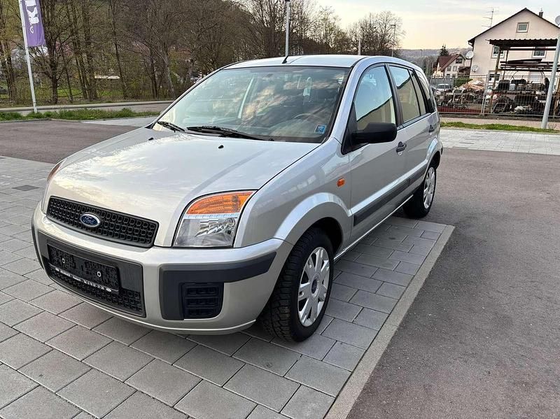 Gebraucht Ford Fusion Style 80 PS (58 kW) 2008 Polarsilber metallic Kleinwagen