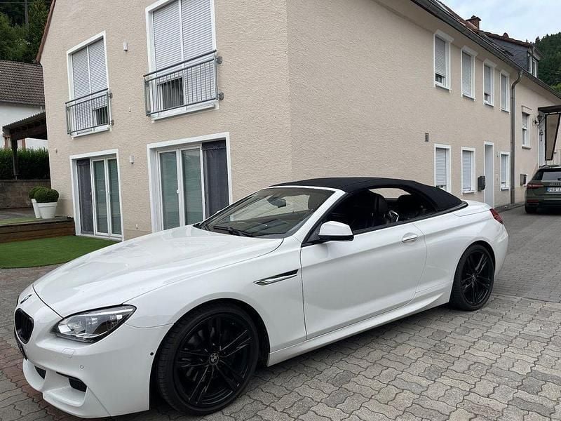 Weiß Gebraucht 2015 BMW 640 Cabriolet M Sport Cabrio | 28.750 € (Superpreis) - Bild 1/2