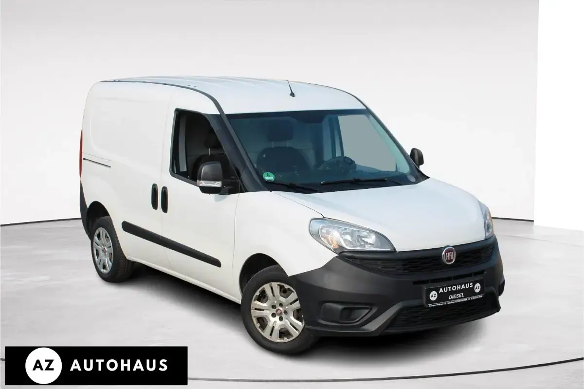 Gebraucht Fiat Doblò Basis 95 PS (69 kW) 2016 Weiß Van / Kleinbus