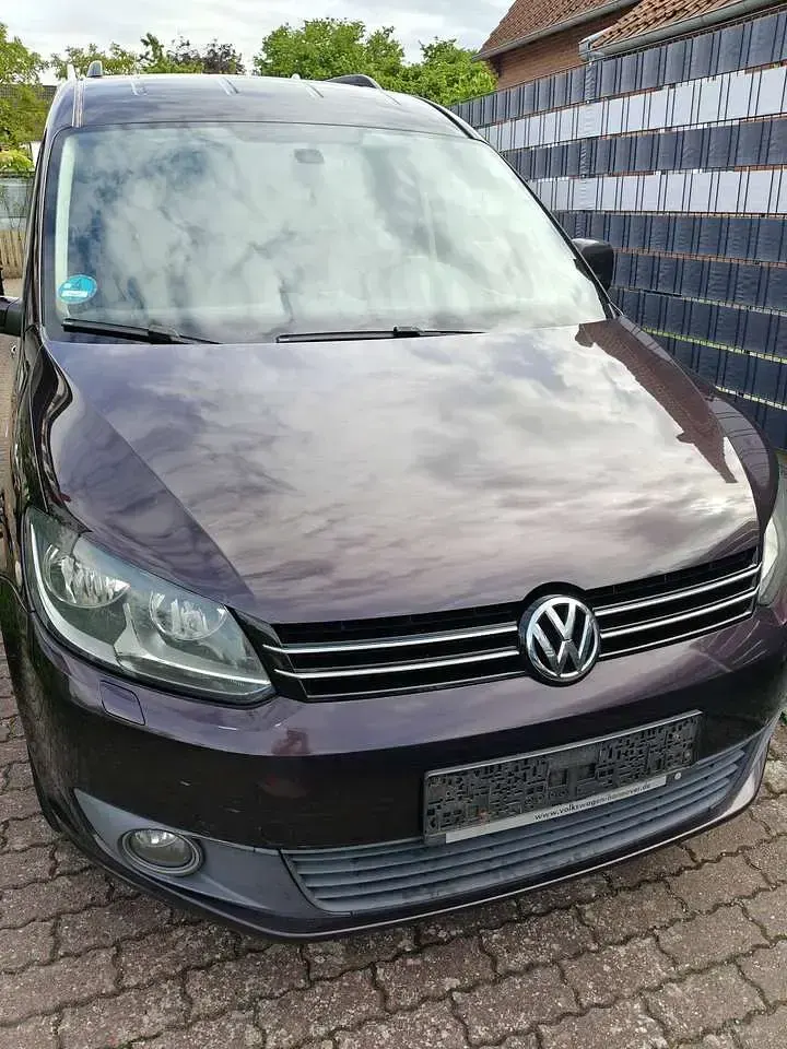 Gebraucht VW Caddy Maxi 140 PS (102 kW) 2011 Violett Van / Kleinbus