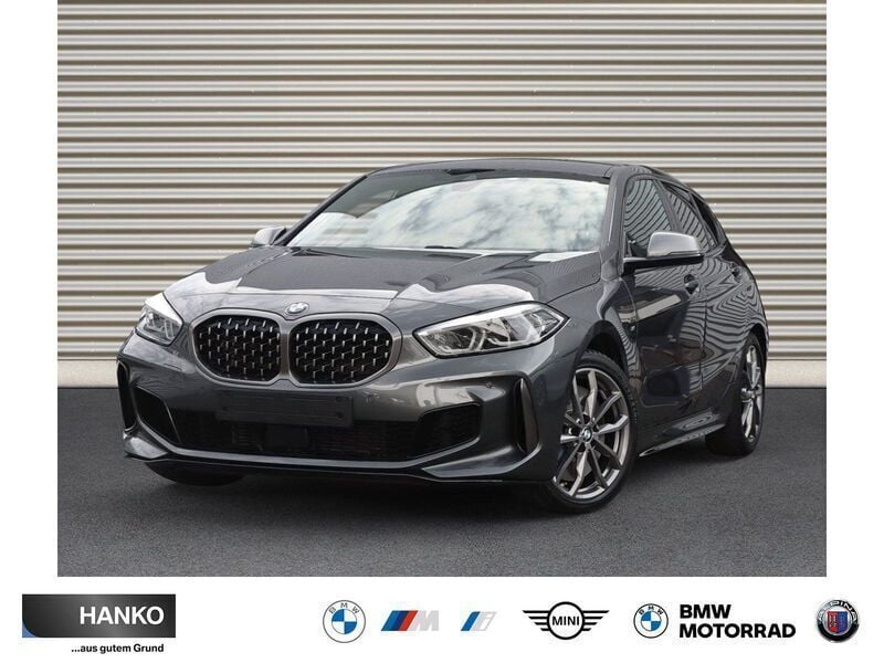 Mineralgrau metallic Gebraucht 2020 BMW M135 Comfort Edition Kleinwagen | 27.900 € (Guter Preis) - Bild 1/4