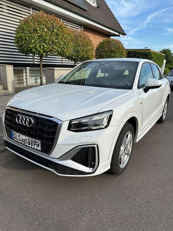 Gebraucht Audi Q2 S-Line 150 PS (110 kW) 2021 Weiß SUV