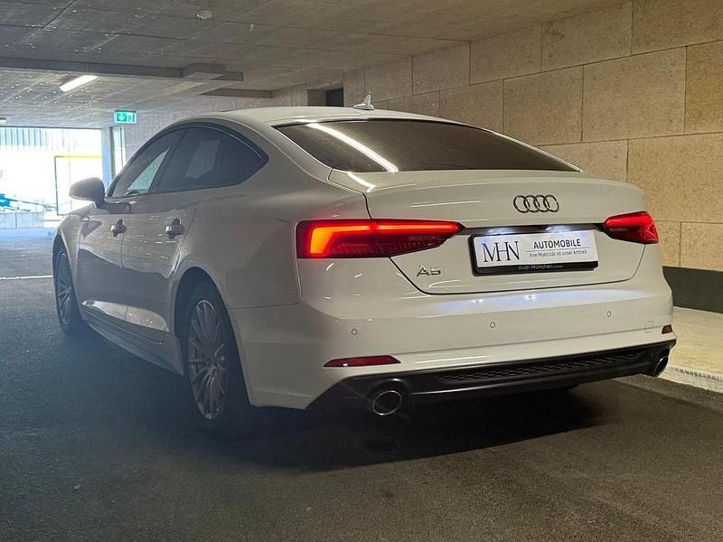 Gebraucht Audi A5 Sportback S-Line 190 PS (139 kW) 2019 Weiß Kleinwagen