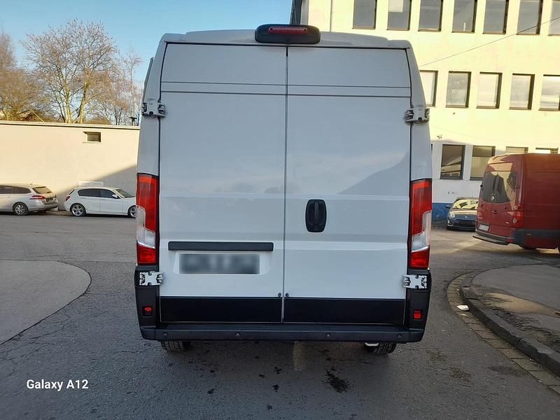 Gebraucht Opel Movano 140 PS (102 kW) 2023 Weiß Van