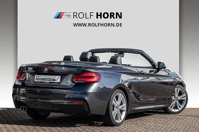 Gebraucht BMW 230 M Sport 252 PS (185 kW) 2020 Mineralgrau metallic Cabrio