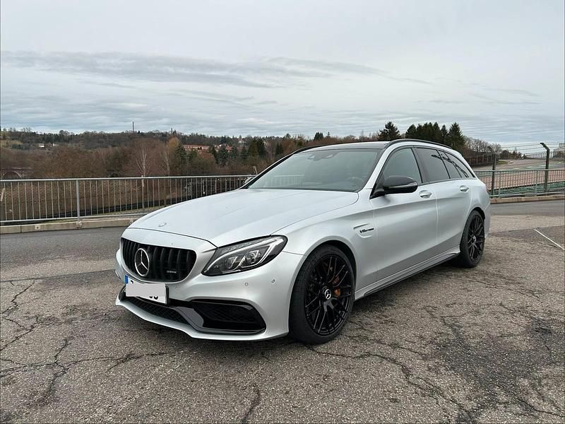 Silber Gebraucht 2016 Mercedes C63S AMG AMG Edition 1 Kombi | 50.499 € (Teuer) - Bild 1/4