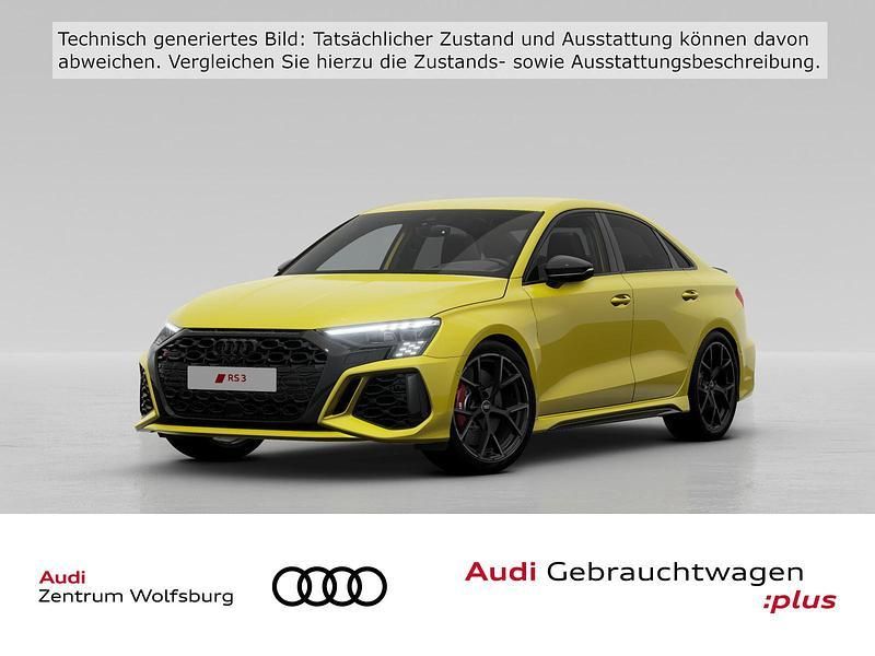 Pythongelb metallic (metallic) Gebraucht 2024 Audi RS3 Sport Kleinwagen | 60.980 € (Guter Preis) - Bild 1/3