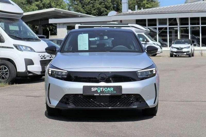 Gebraucht Opel Corsa 101 PS (74 kW) 2024 Kristall silber Kleinwagen