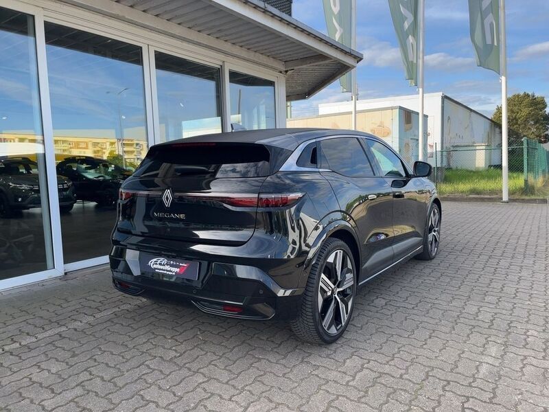 Gebraucht Renault Megane E-Tech Iconic 160 kW (218 PS) 2022 Schwarz Limousine