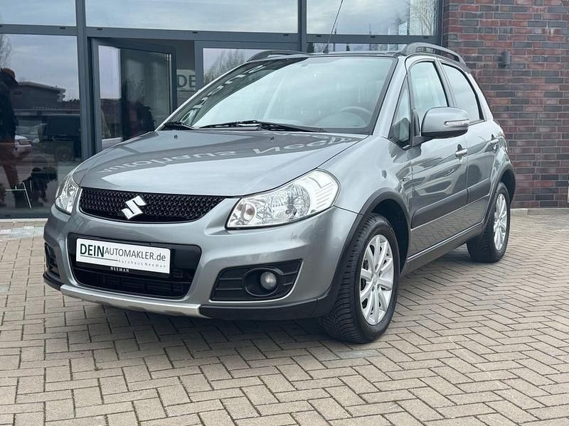 Gebraucht Suzuki SX4 Style 135 PS (99 kW) 2012 Grau SUV