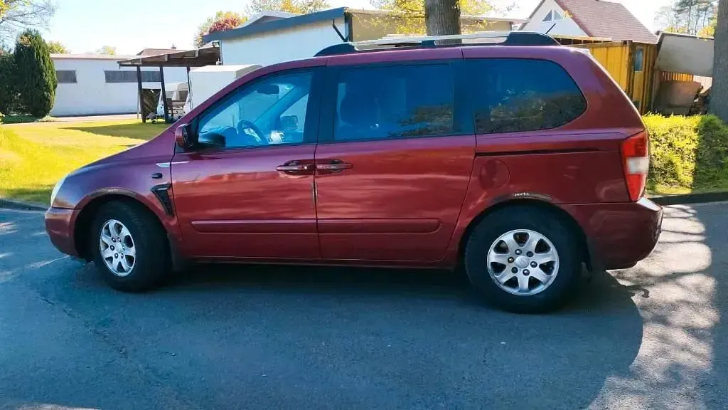 Brugt Kia Carnival 184 HK (135 kW) 2006 Rød MPV