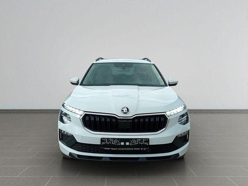 Neu Skoda Kamiq Essence 116 PS (85 kW) 2025 Weiß SUV