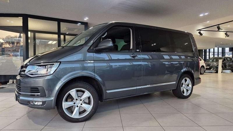 Gebraucht VW Multivan Generation Six 204 PS (150 kW) 2016 Grau Van