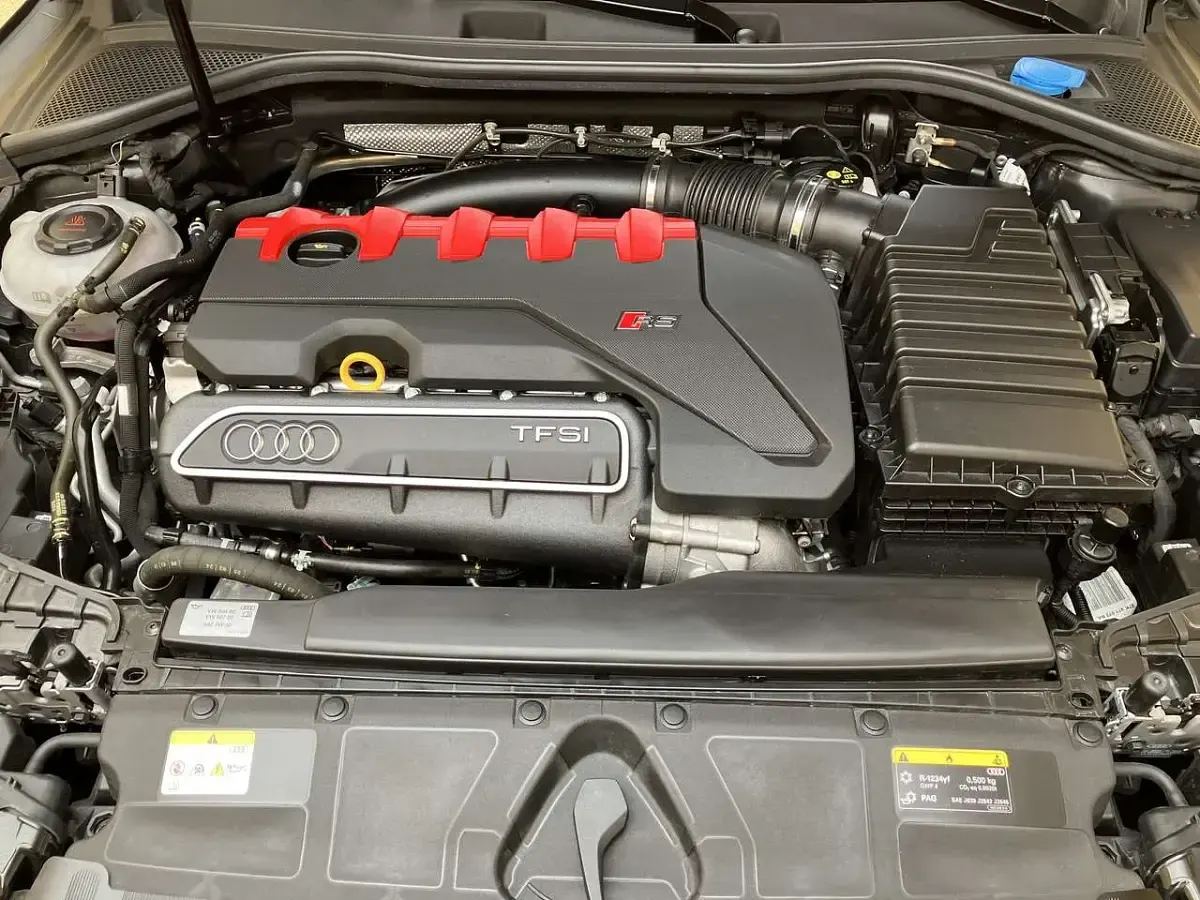 Gebraucht Audi RS3 Sport 400 PS (294 kW) 2024 Schwarz Limousine