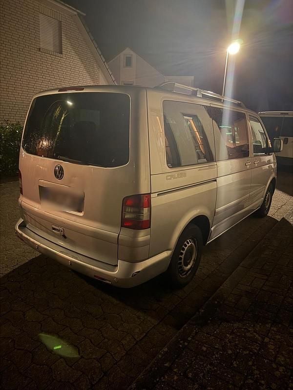 Gebraucht VW Multivan 131 PS (96 kW) 2006 Silber Van