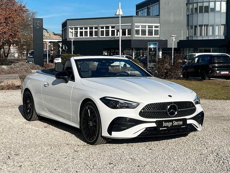 Gebraucht Mercedes CLE300 AMG line 258 PS (189 kW) 2024 Manufaktur lack manufaktur opalithweiß bright Cabrio