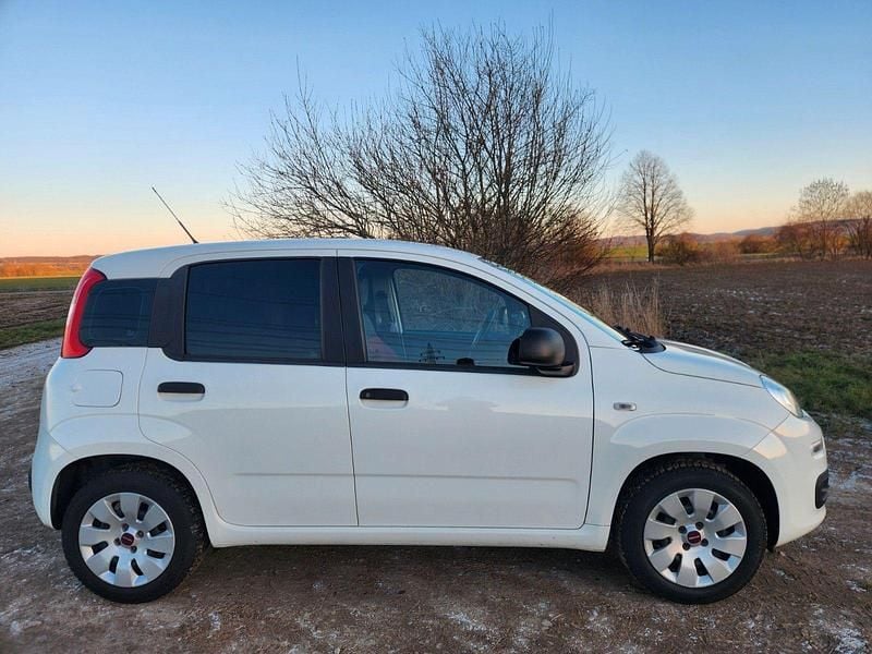 Gebraucht Fiat Panda 69 PS (50 kW) 2016 Weiß Kleinwagen