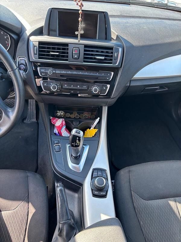 Gebraucht BMW 118 136 PS (100 kW) 2017 Grau Kleinwagen