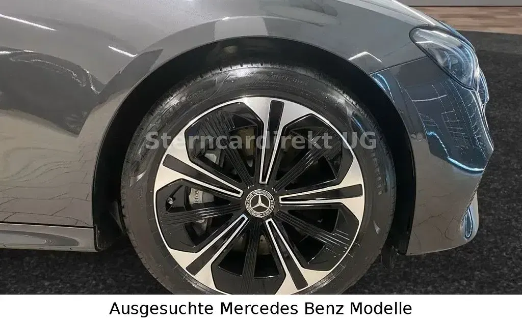 Gebraucht Mercedes E300 Avantgarde 313 PS (230 kW) 2025 Weiß Limousine