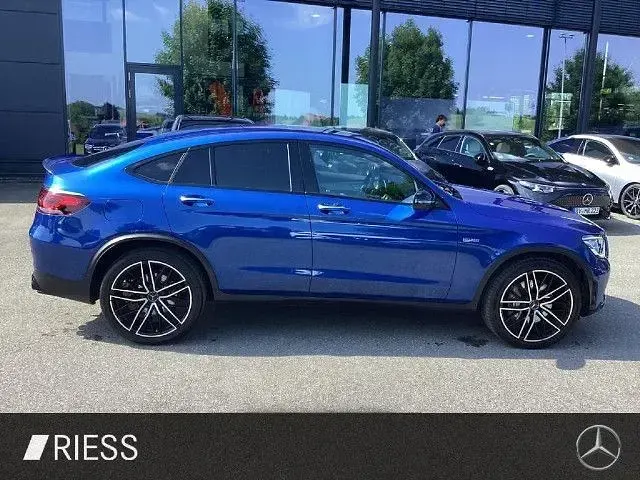 Gebraucht Mercedes GLC43 AMG AMG 390 PS (286 kW) 2023 Metalliclack spektralblau SUV