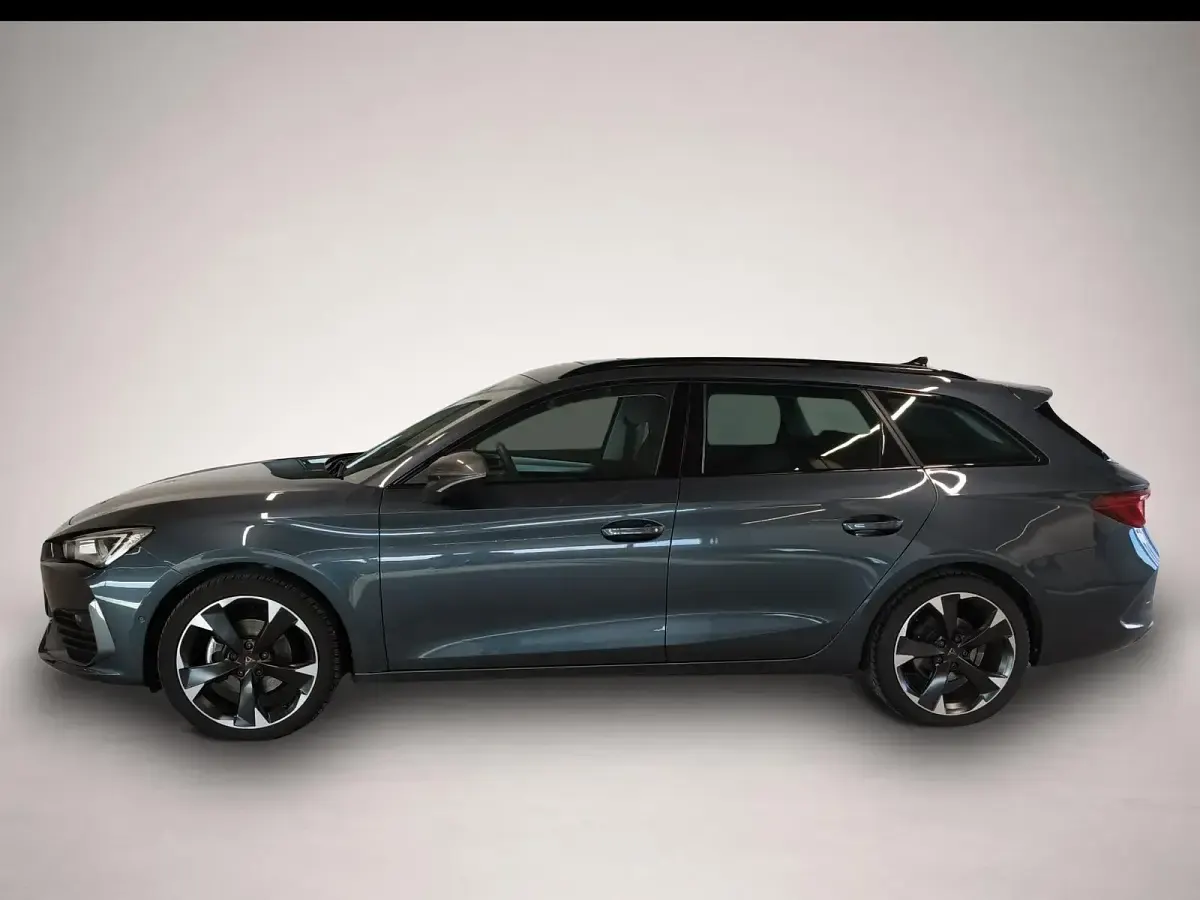 Gebraucht Cupra Leon 150 PS (110 kW) 2024 Manufacturer