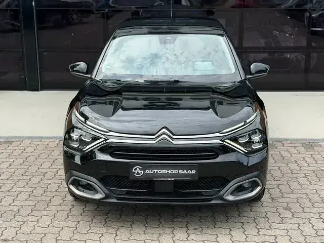 Gebraucht Citroën C4 Shine 131 PS (96 kW) 2022 Schwarz Limousine