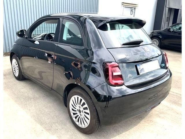 Gebraucht Fiat 500e Action 69 kW (95 PS) 2022 Onyx schwarz) (schwarz Kleinwagen