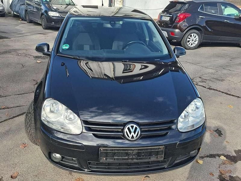 Schwarz Gebraucht 2009 VW Golf VI United Limousine | 4.290 € (Guter Preis) - Bild 1/4