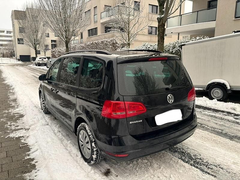 Schwarz Gebraucht 2011 VW Sharan Van / Kleinbus | 8.199 € (Guter Preis) - Bild 1/4