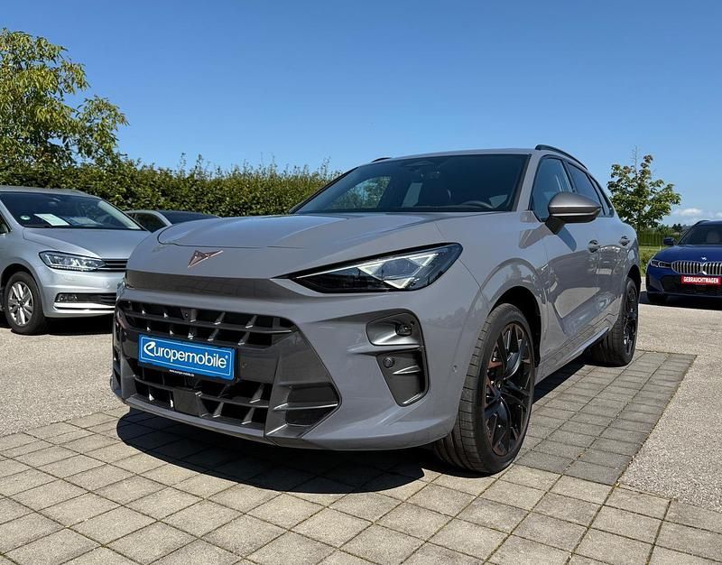 Neu Cupra Terramar VZ 265 PS (194 kW) 2025 Graphene grau exclusive/grau SUV