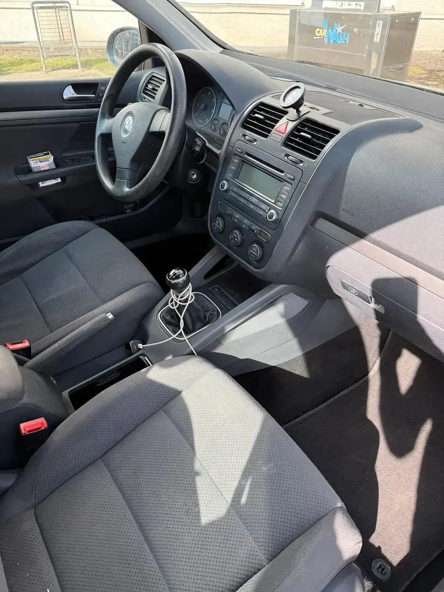 Gebraucht VW Golf V 105 PS (77 kW) 2006 Blau Kleinwagen