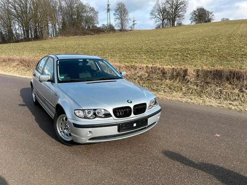 Gebraucht BMW 316 116 PS (85 kW) 2003 Silber Limousine