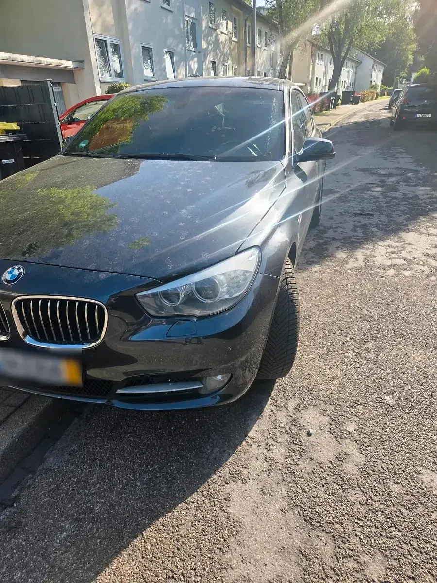 Gebraucht BMW 530 245 PS (180 kW) 2010 Schwarz Limousine