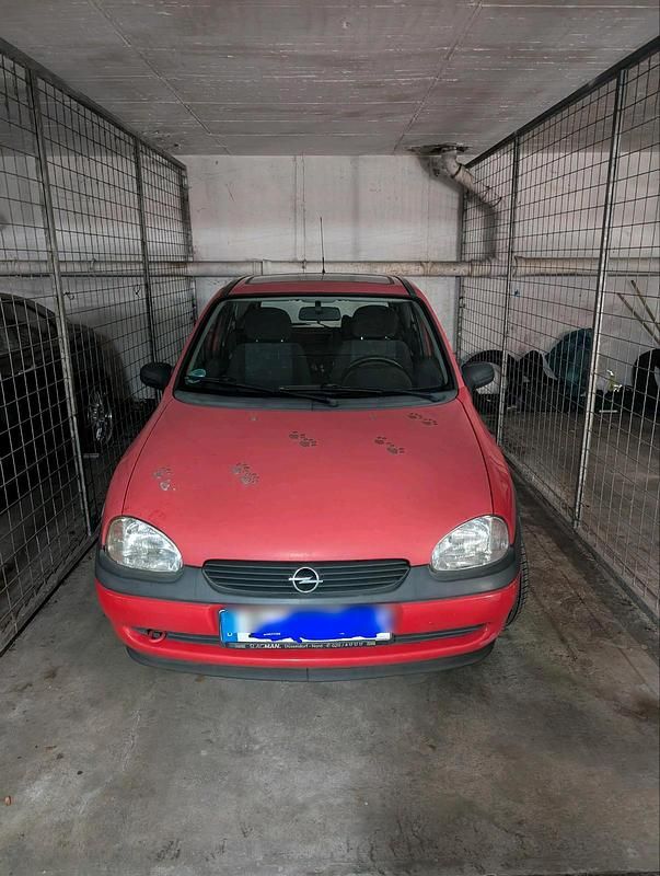 Rot Gebraucht 1998 Opel Corsa Kleinwagen | 800 € - Bild 1/4