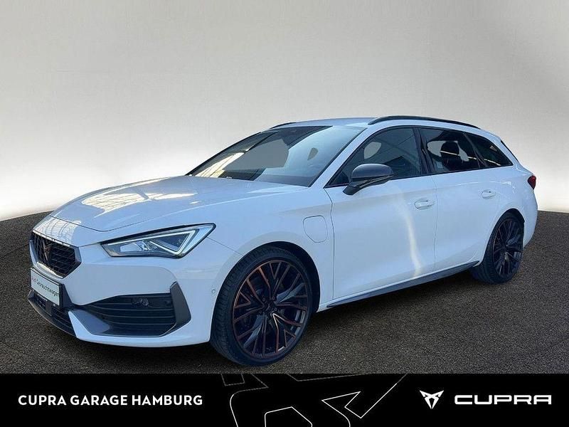 Gebraucht Cupra Leon VZ 245 PS (180 kW) 2022 Weiß Limousine