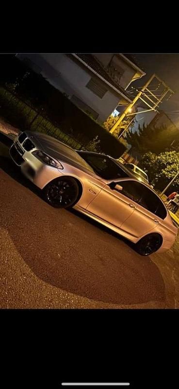 Gebraucht BMW M550 381 PS (280 kW) 2013 Silber Limousine