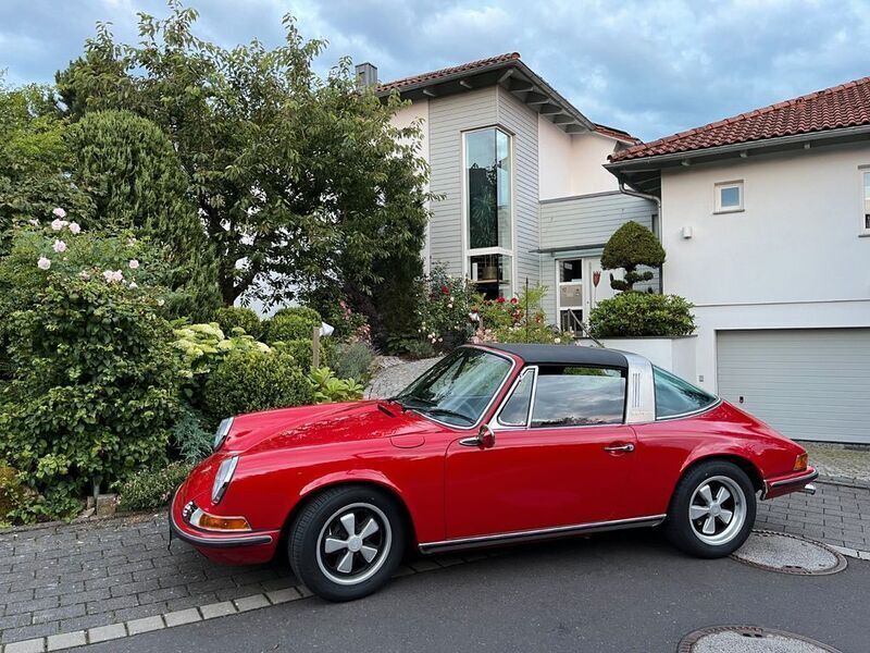 Rot Gebraucht 1970 Porsche 911 Coupé | 135.000 € - Bild 1/4