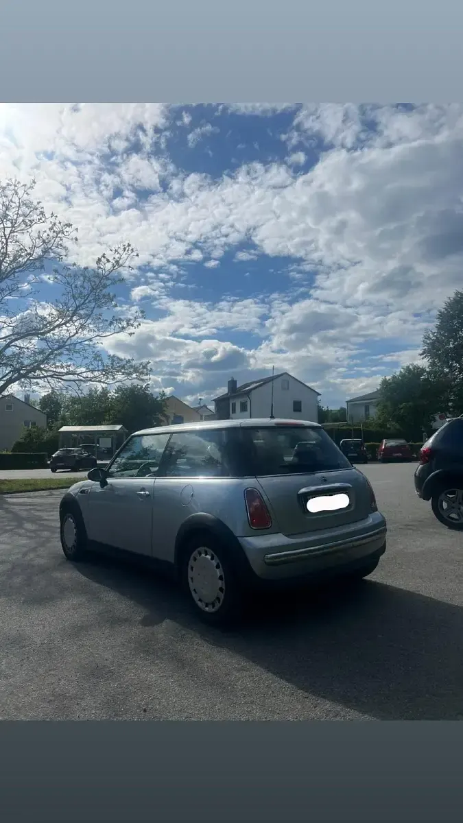 Gebraucht Mini Cooper 90 PS (66 kW) 2003 Silber Kleinwagen