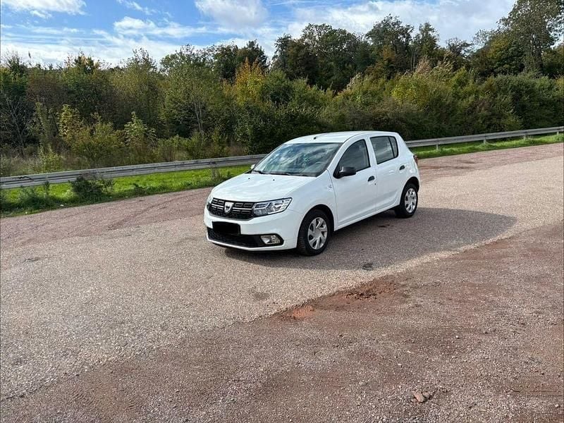 Weiß Gebraucht 2019 Dacia Sandero Kleinwagen | 8.700 € (Fairer Preis) - Bild 1/4