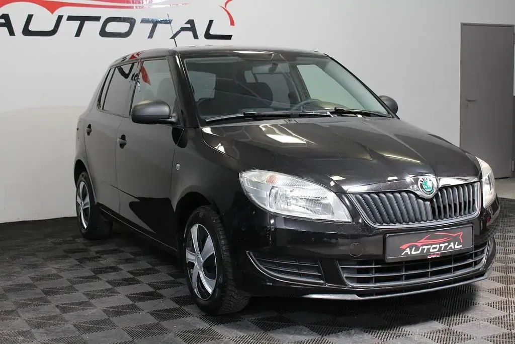 Gebraucht Skoda Fabia Classic 60 PS (44 kW) 2011 Schwarz Limousine