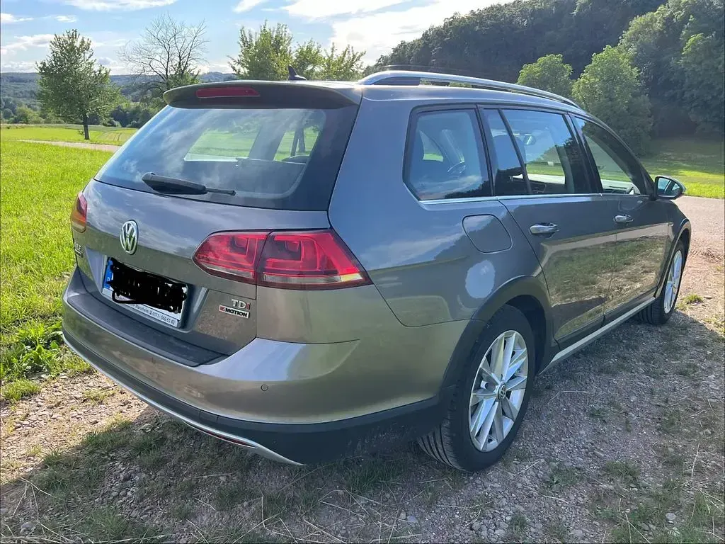 Gebraucht VW Golf Alltrack 110 PS (80 kW) 2016 Beige Kombi