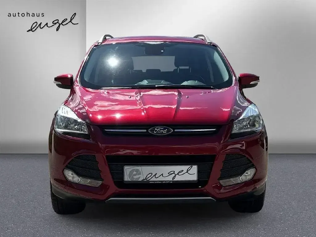 Gebraucht Ford Kuga SYNC Edition 150 PS (110 kW) 2016 Rot SUV