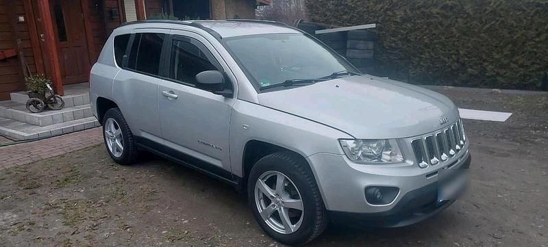 Grau Gebraucht 2011 Jeep Compass SUV | 6.500 € (Superpreis) - Bild 1/4