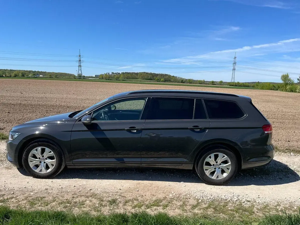 Gebraucht VW Passat 150 PS (110 kW) 2015 Grau Kombi