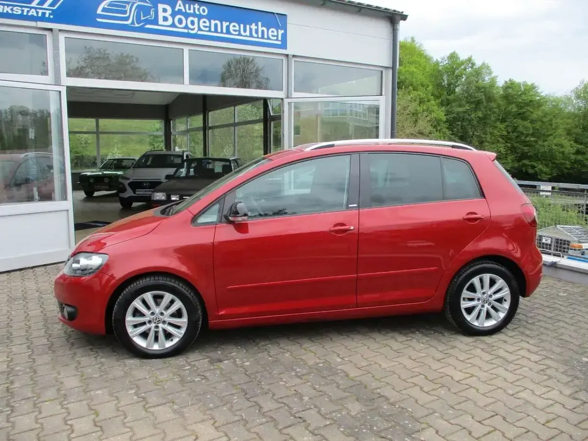 Gebraucht VW Golf Plus Cross Style 80 PS (58 kW) 2011 Rot Van / Kleinbus