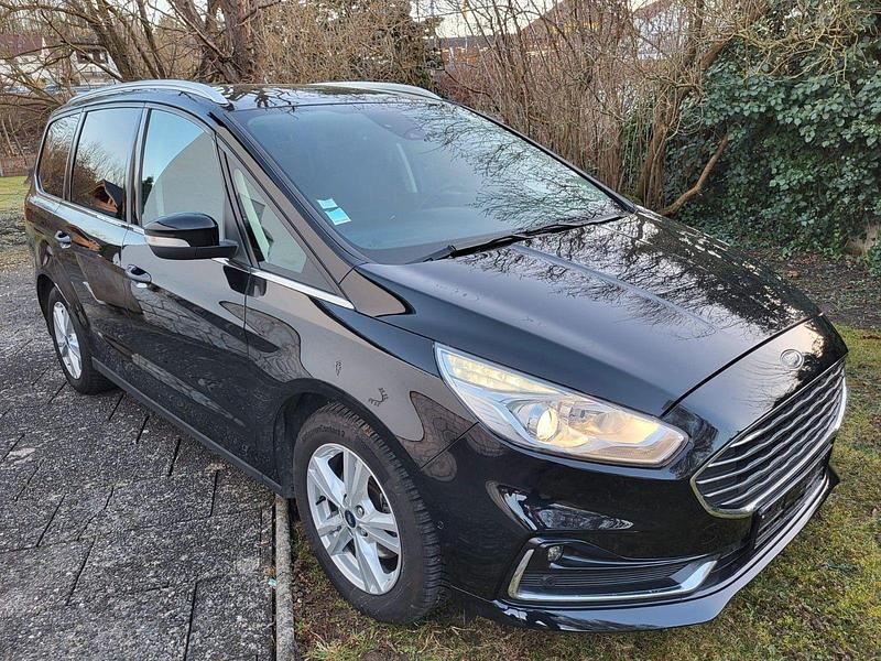 Gebraucht Ford Galaxy Titanium 150 PS (110 kW) 2021 Schwarz Van / Kleinbus