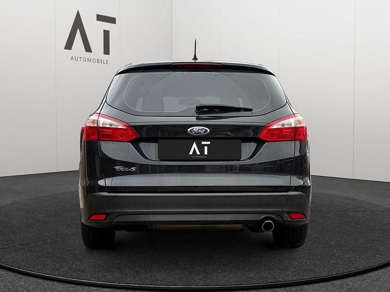 Gebraucht Ford Focus Titanium 140 PS (102 kW) 2014 Schwarz Kombi